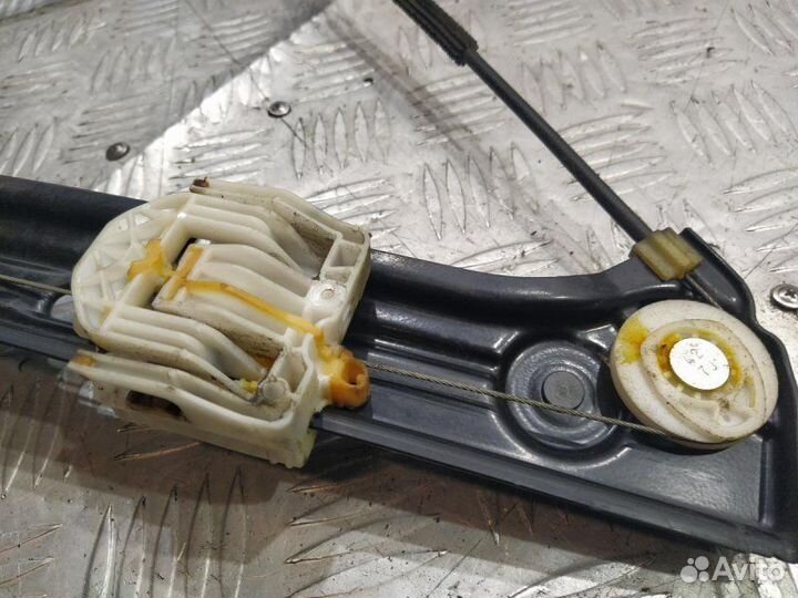 Стеклоподъемник передний правый Bmw X5 4.8I