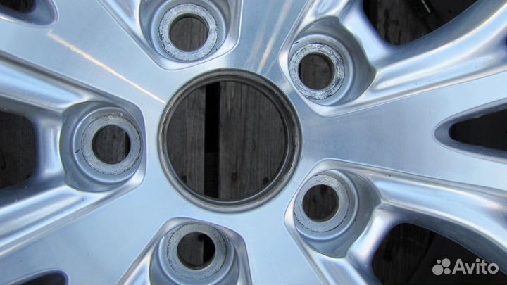 Toyota Camry V70 диск литой R18 1штука