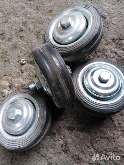 Колёсики металлические с резиной