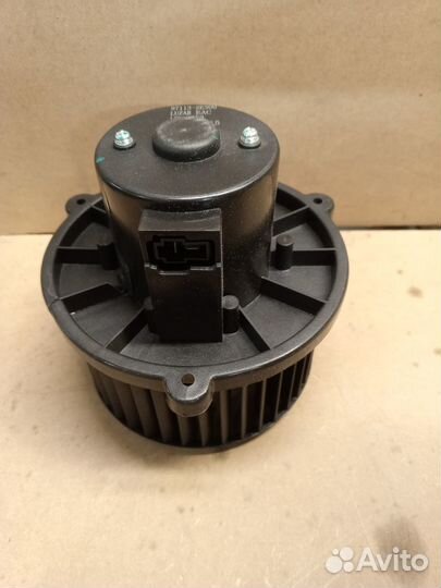 Вентилятор отопителя luzar LFH08E3