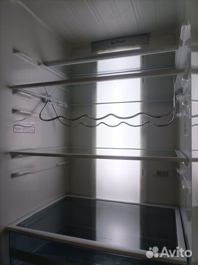 Холодильник б/у Haier, цвет бронзовый