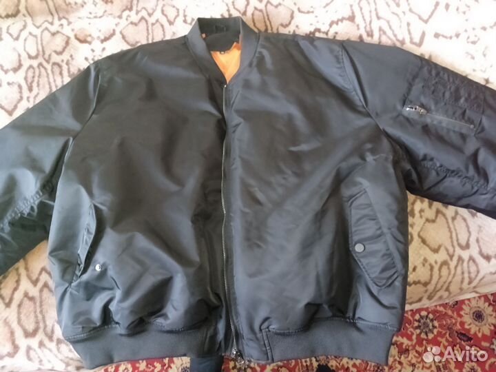 Продается куртка зимняя 4XL