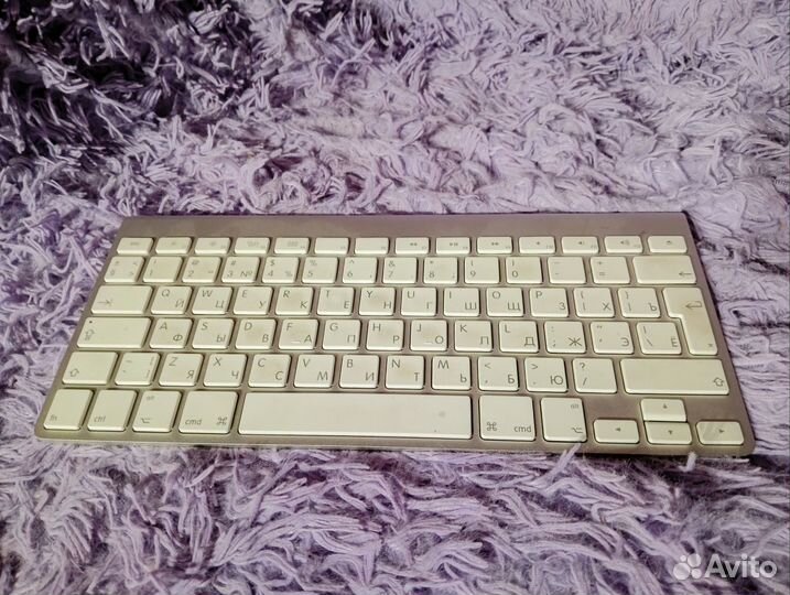 Моноблок Apple iMac 21.5 Mid 2011