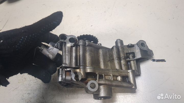 Насос масляный BMW 5 F10, 2011