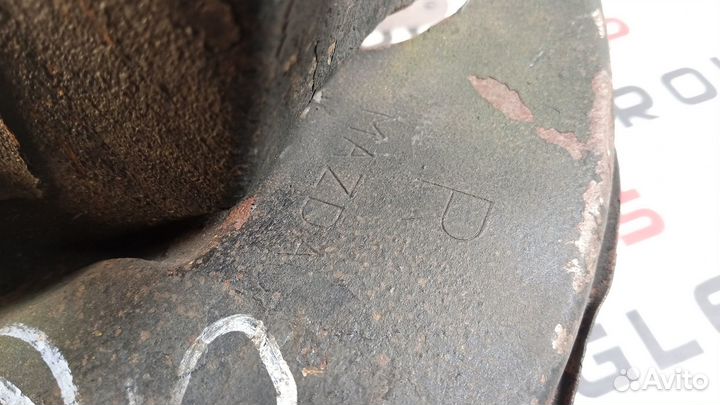 Кулак поворотный ER R в сборе б/у CX-7