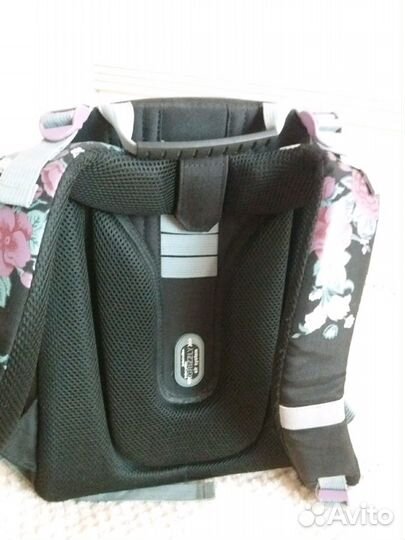 Школьный рюкзак