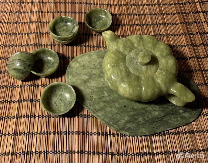 Нефритовый чайный набор
