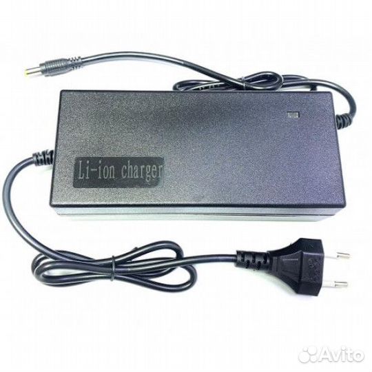 Зарядное устройство для самокатов