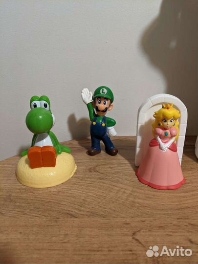Фигурки по игре Mario из наборов Happy Meal Macdon