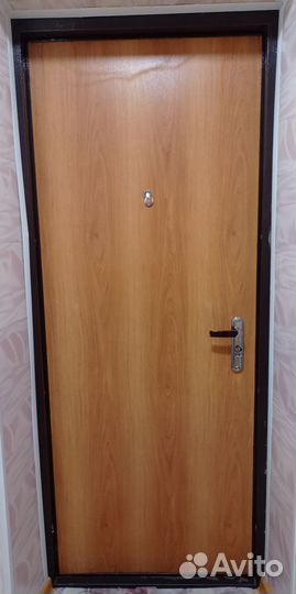 Дверь входная металлическая бу