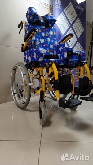 Кресло-каталка для детей с дцп
