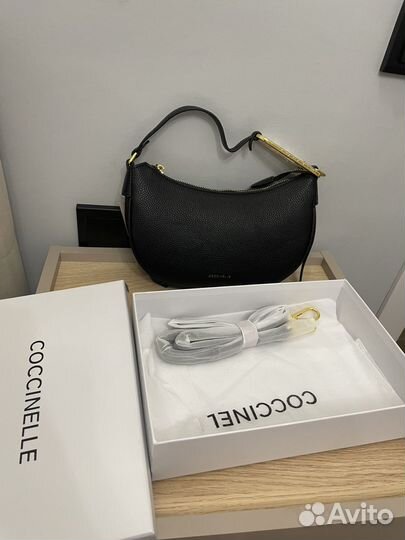 Сумка coccinelle новая