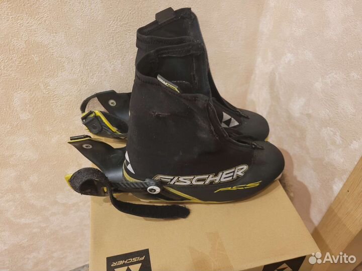 Лыжные ботинки fischer