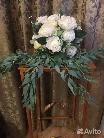 Стойки железные для цветов