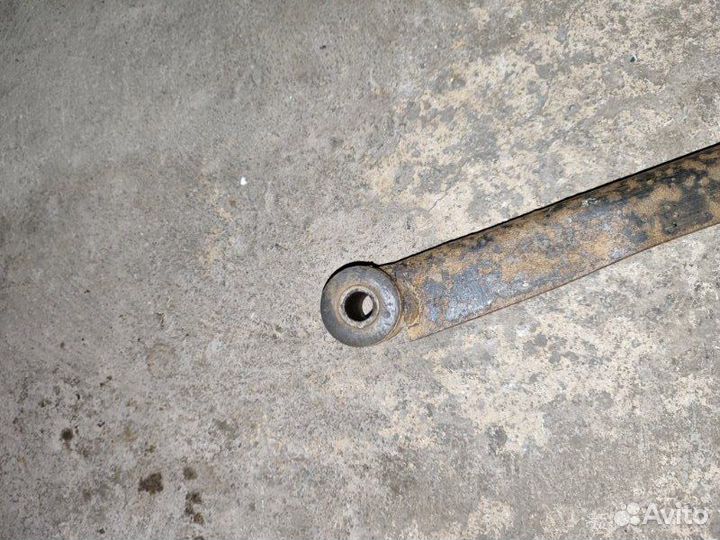 Тяга поперечная задняя Audi 100 C3 седан 2.2 KU