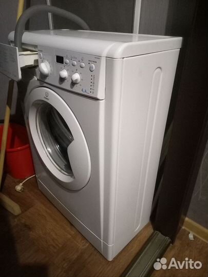 Стиральная машина бу indesit