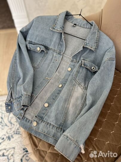 Джинсовая куртка
