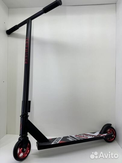 Трюковой самокат с алюминиевыми колесами 110 мм