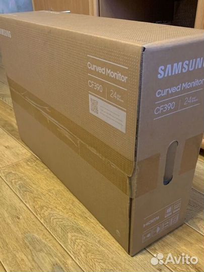 Монитор Samsung 23.5