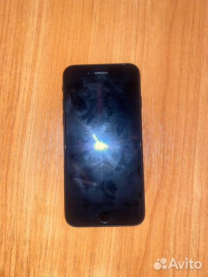 iPhone SE (2020), 256 ГБ