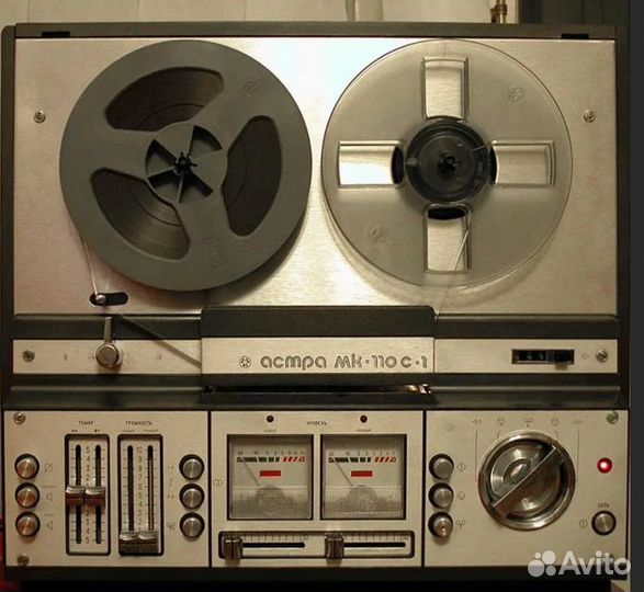 Катушечный магнитофон Астра 110
