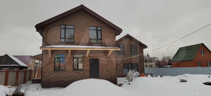 Дом 176 м² на участке 5,7 сот.