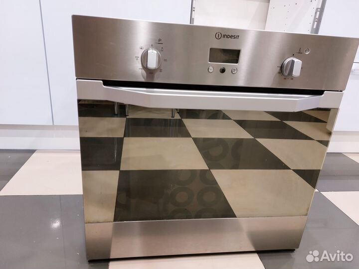 Духовой шкаф