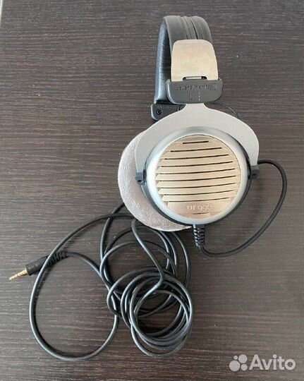 Наушники Beyerdynamic DT 990 Edition (32 ohm)