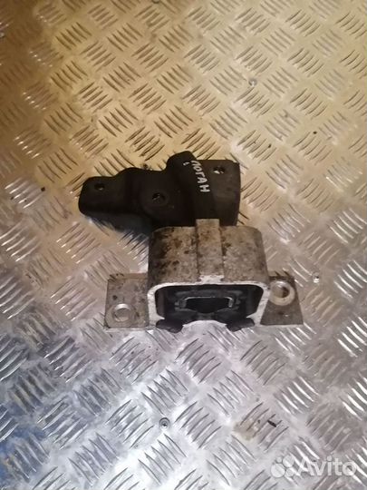 Подушка Двигателя Рено Логан 1