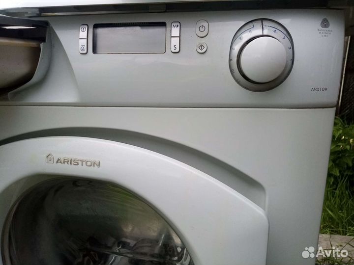 Стиральная машина на запчасти ariston