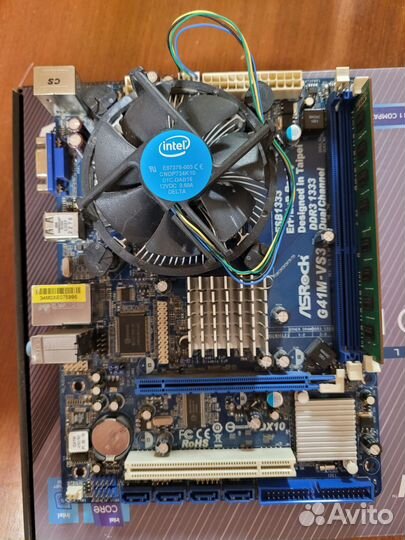 Материнская плата с процессором