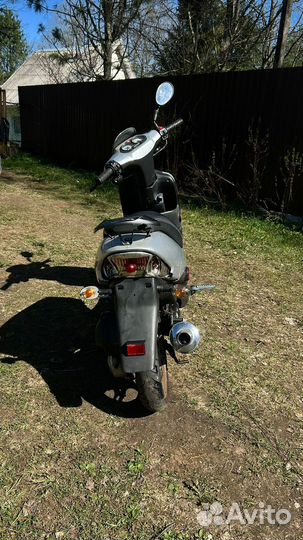 Скутер stels skif