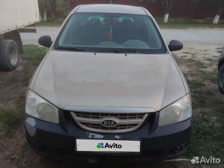 Kia Cerato 1.6 МТ, 2006, битый, 440 000 км
