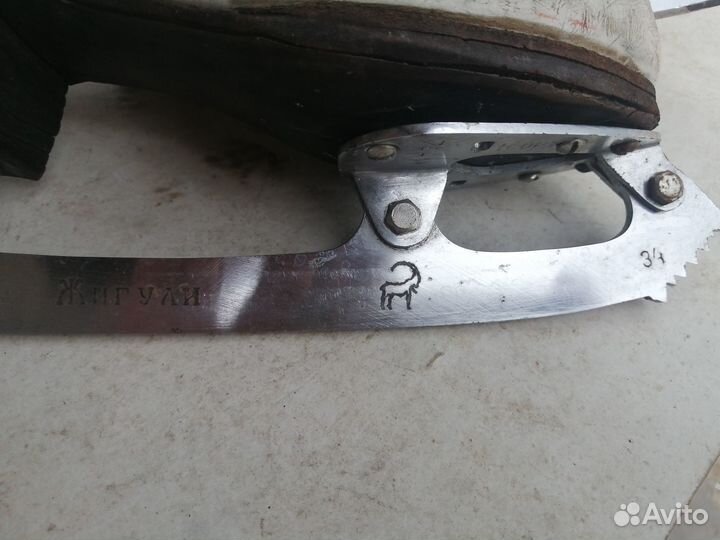 Коньки фигурные белые