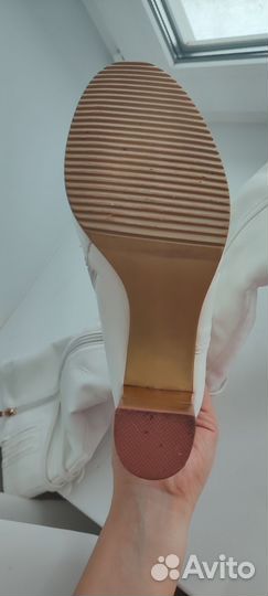 Сапоги белые зимние свадебные 38 р