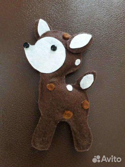 Брелок, броши из фетра