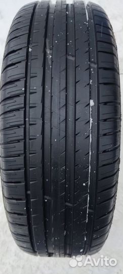 Michelin Pilot Sport 4 SUV 275/40 R22