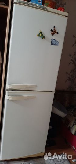 Продам холодильник рабочий бу