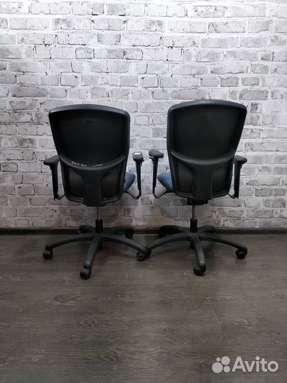 Компьютерное кресло