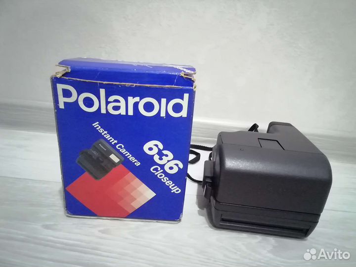 Плёночный фотоаппарат polaroid