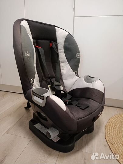 Автомобильное кресло Evenflo от 0 до 36 кг