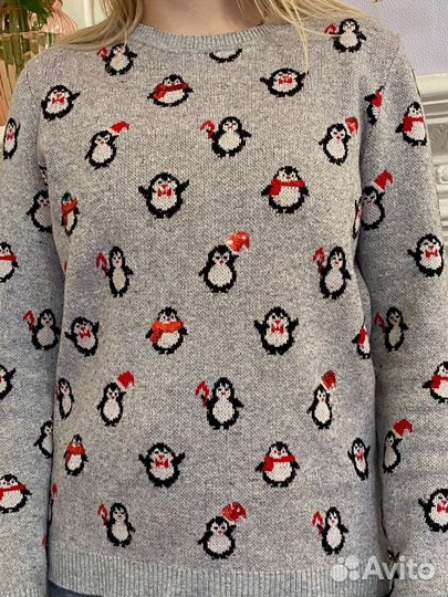 Свитер женский
