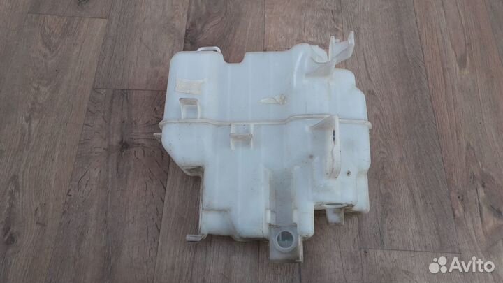 Бачок омывателя Mazda 6 GJ 2014