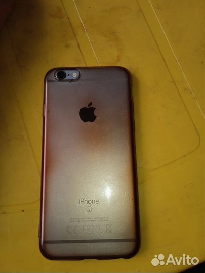 Телефон iPhone 6s