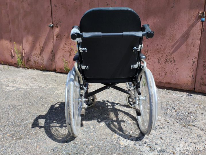 Инвалидная коляска новая Vermeiren V300