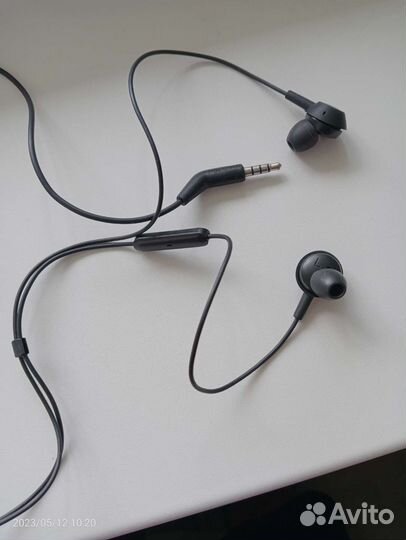 Проводные наушники Phillips