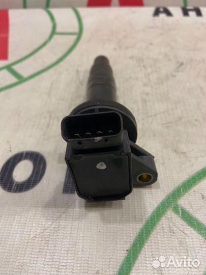 Катушка зажигания Toyota Avensis T25 1zzfe 2008