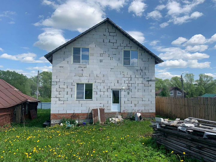 Коттедж 162,6 м² на участке 18 сот.