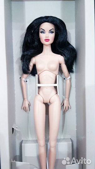 Anja Glam Vamp Integrity Toys 2013 нюд