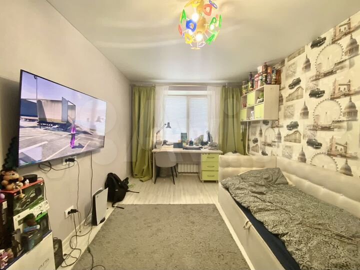 3-к. квартира, 73 м², 2/10 эт.